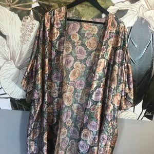 Gorgeous VINTAGE Kimono